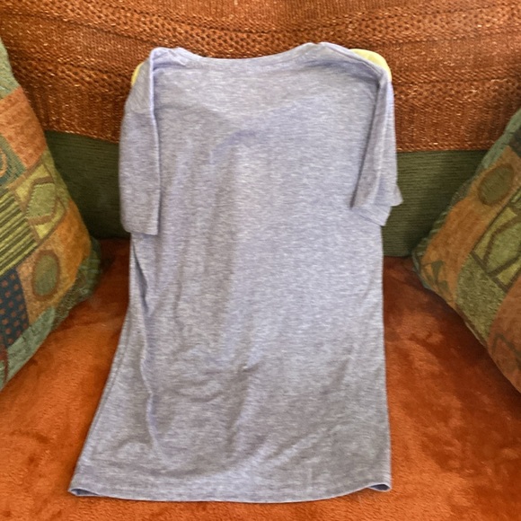 Cat Graphic T-shirt - Picture 3 of 5